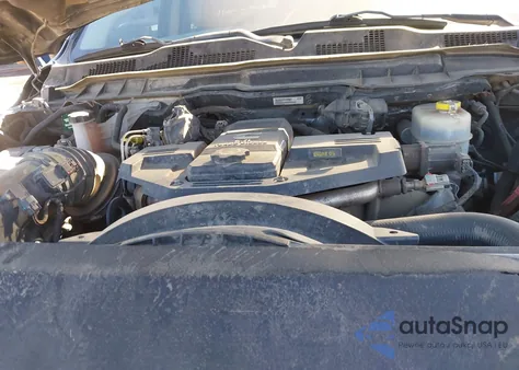 2015 Ram 2500 Big Horn z USA, uszkodzony, nr VIN 3C6UR5JL8FG566609